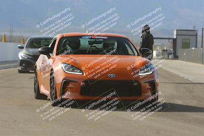 media/Dec-03-2023-Speed Ventures (Sun) [[63e011f1de]]/1-Pre Grid-Track Entry/